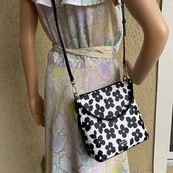 Kate Spade Darcy Small Bucket Crossbody - Picture 12 of 16